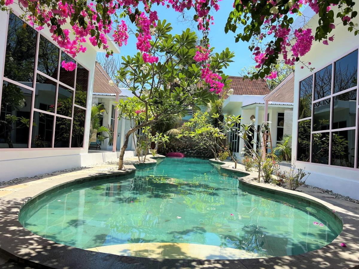 Flamingo Hotel Quần đảo Gili Ngoại thất bức ảnh