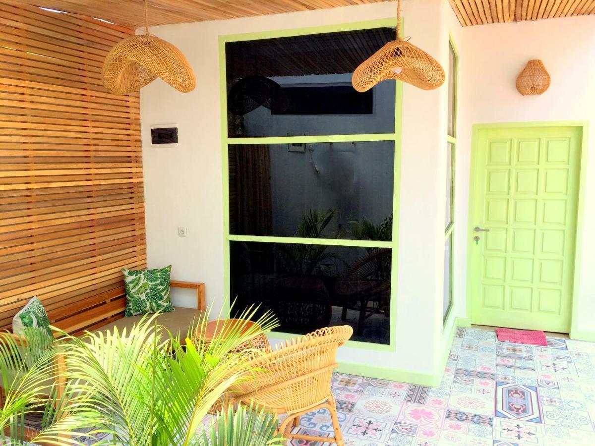 Flamingo Hotel Quần đảo Gili Ngoại thất bức ảnh