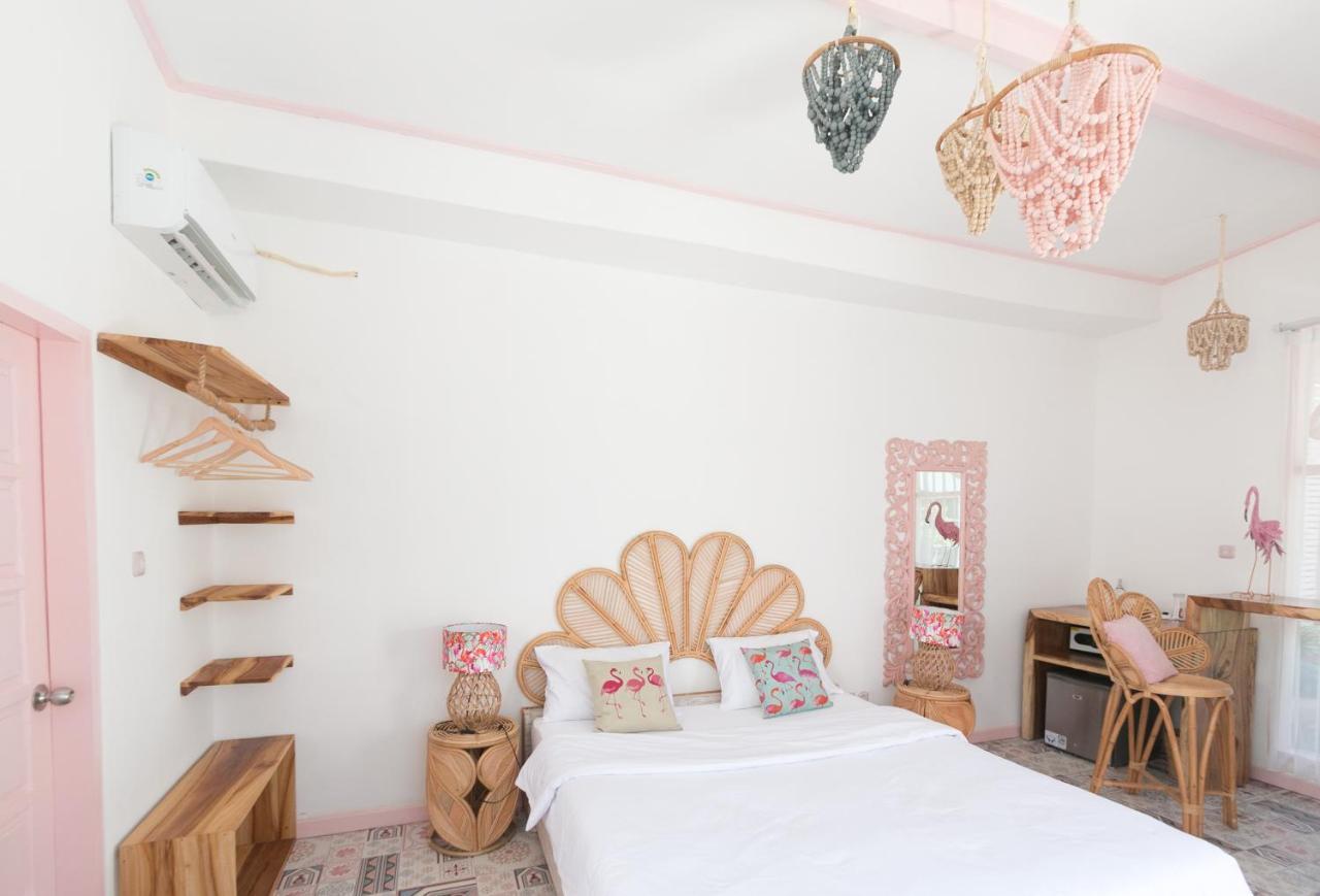 Flamingo Hotel Quần đảo Gili Ngoại thất bức ảnh